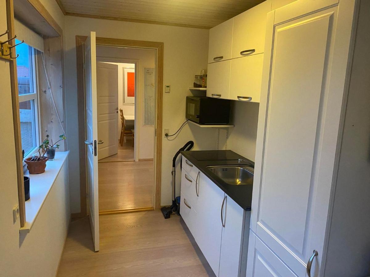 Ferienwohnung Comfy In The Center Tórshavn Exterior foto